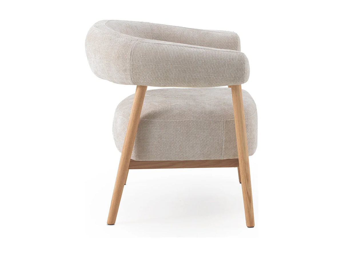 Fauteuil Japandi en bois de chêne et tissu chenille blanc
