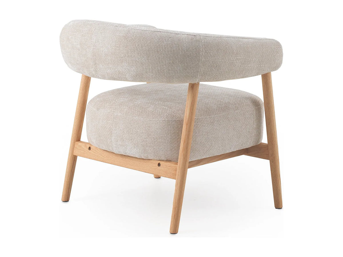 Fauteuil Japandi en bois de chêne et tissu chenille blanc