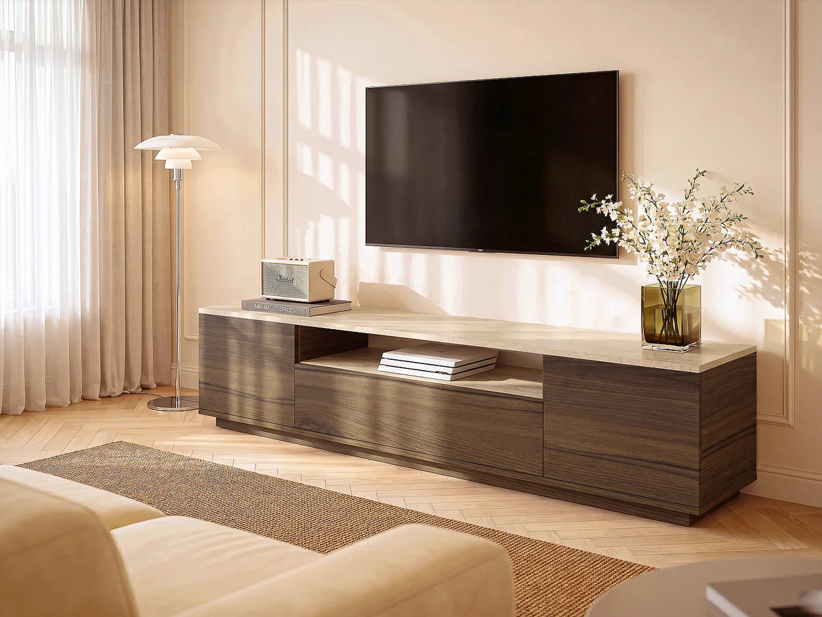 Meuble TV Japandi 3 portes et 1 niche effet travertin et bois naturel foncé 180 x 44,6 cm - Lotula