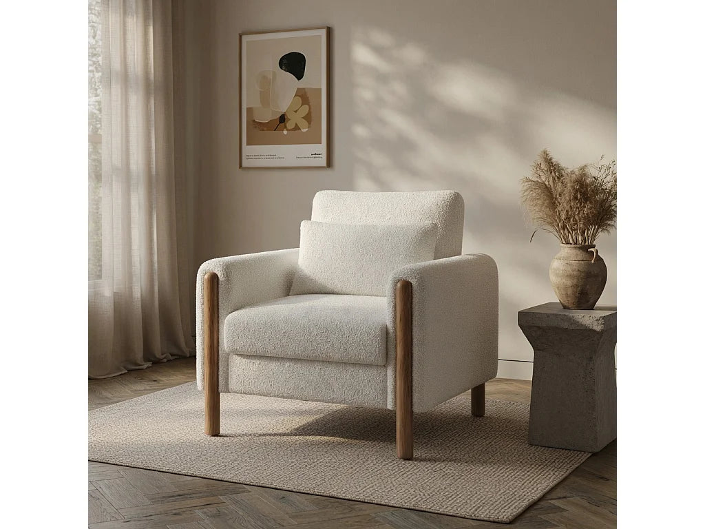 Fauteuil Japandi en bois massif et velours teddy blanc