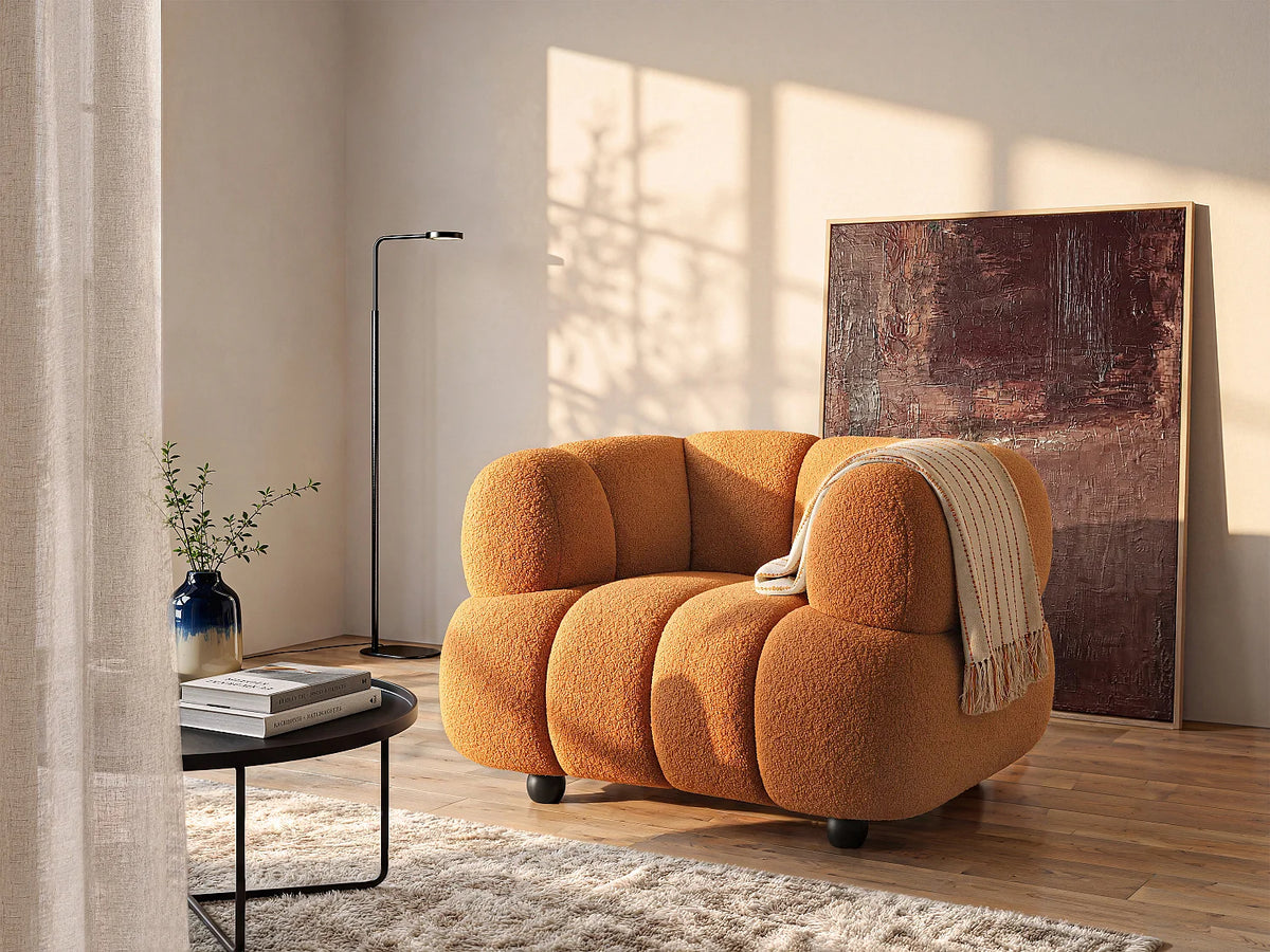 Fauteuil Japandi matelassé en bouclette terracotta avec pieds en bois - Coliani