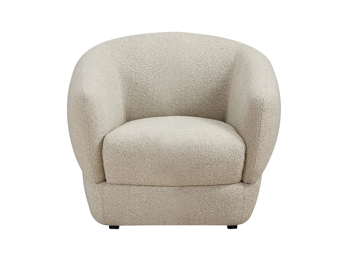 Fauteuil Japandi enveloppant en bouclette courte beige - Teglio