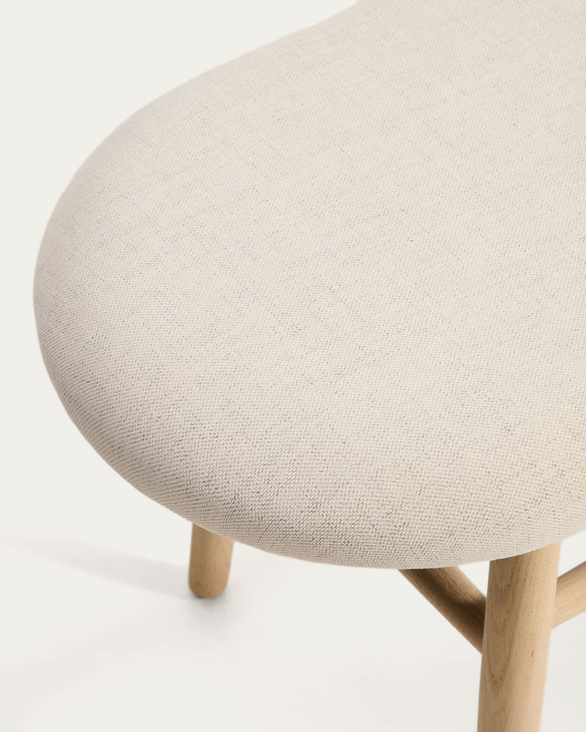 Banc Japandi en chenille beige et bois de chêne 122 cm - Helda