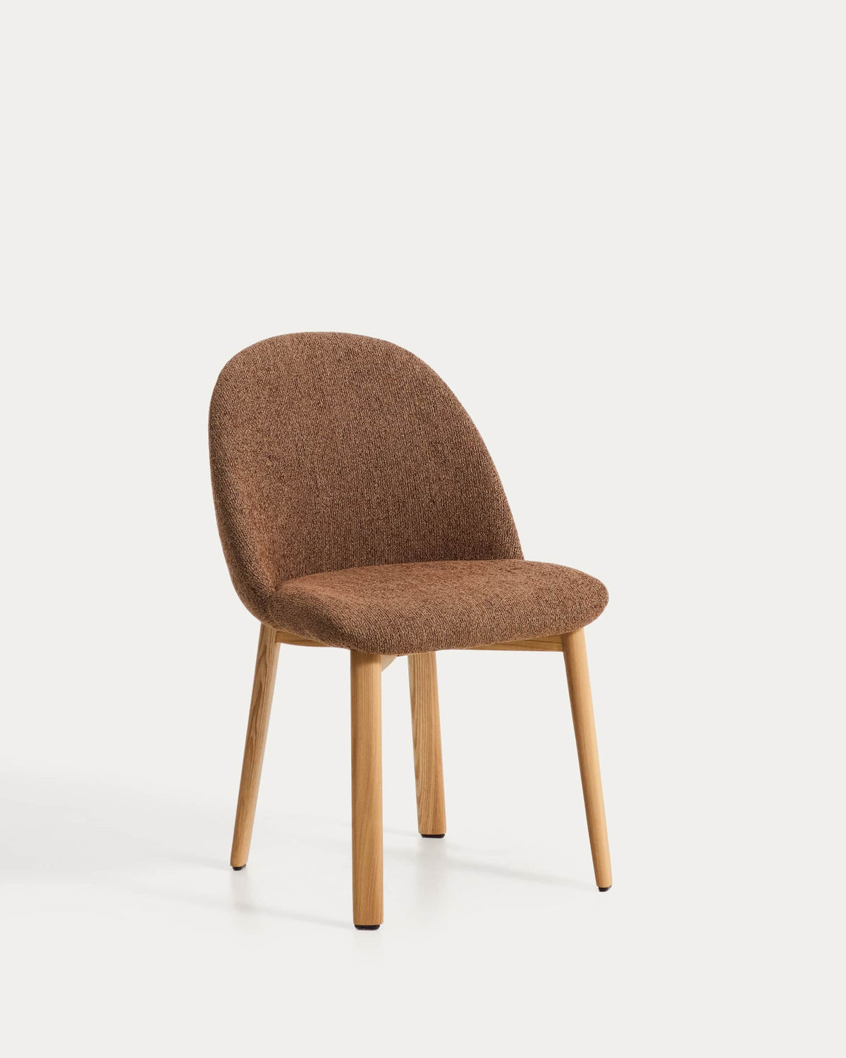 Chaise Japandi en chenille terracotta et pieds en bois de frêne avec finition ton naturel - Meila