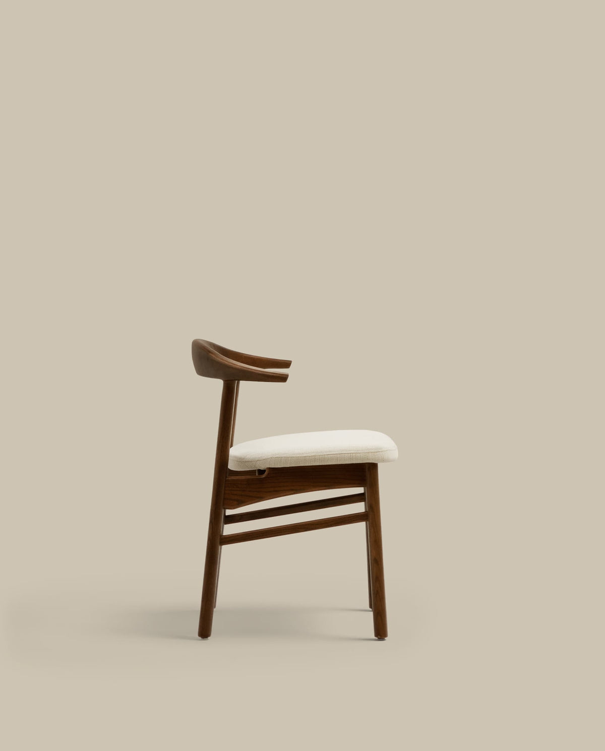Chaise Japandi tissu chenille beige déhoussable bois de chêne finition noyer - Timons