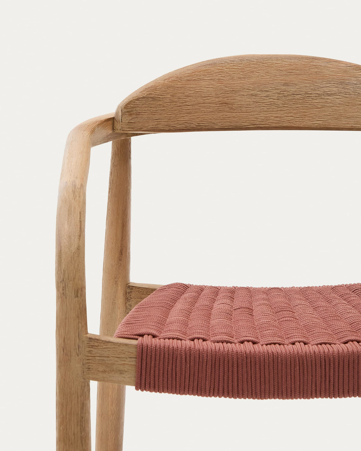 Chaise empilable Japandi en bois massif d'acacia et corde terracotta - Nina