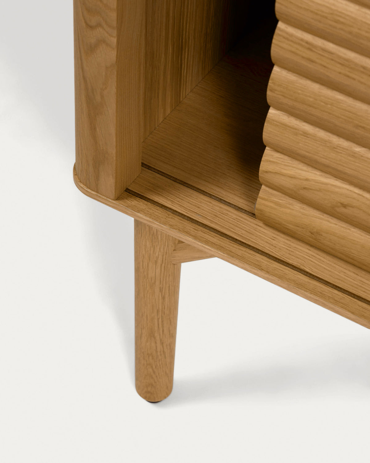 Meuble TV Japandi 2 portes en bois et placage de chêne 200 x 57 cm - Lenon