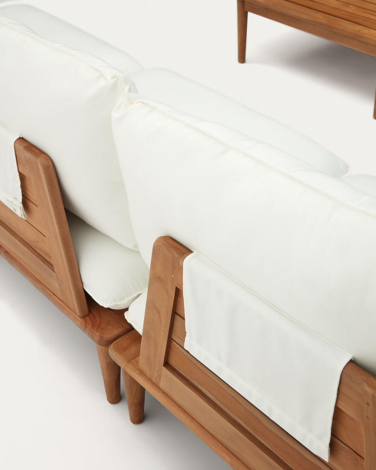 Set modulable Japandi 2 fauteuils d'angle, 2 fauteuils, 2 tables basses bois teck - Portitxol