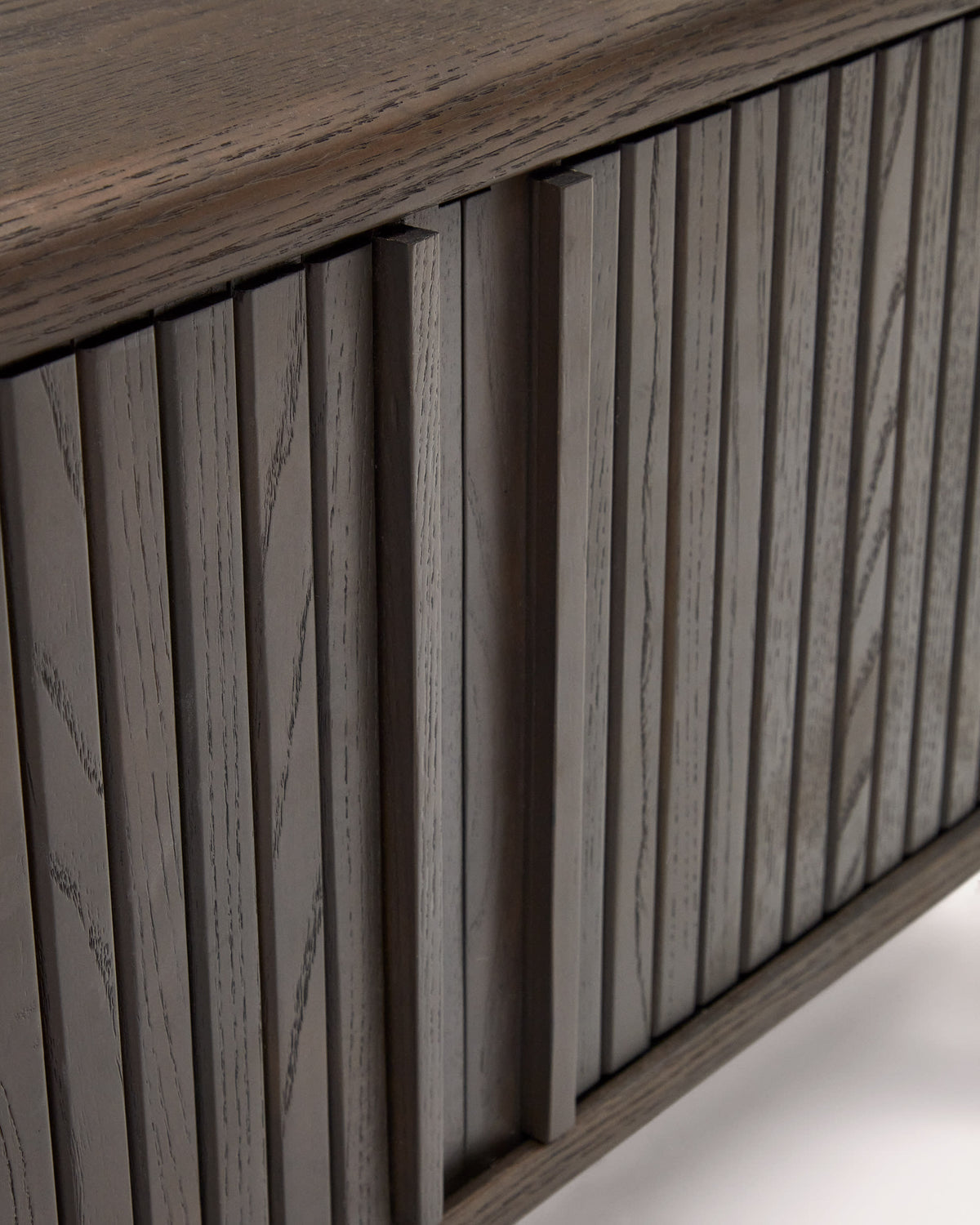 Meuble TV Japandi 2 portes en placage de frêne finition foncée 120 x 50 cm - Mailen