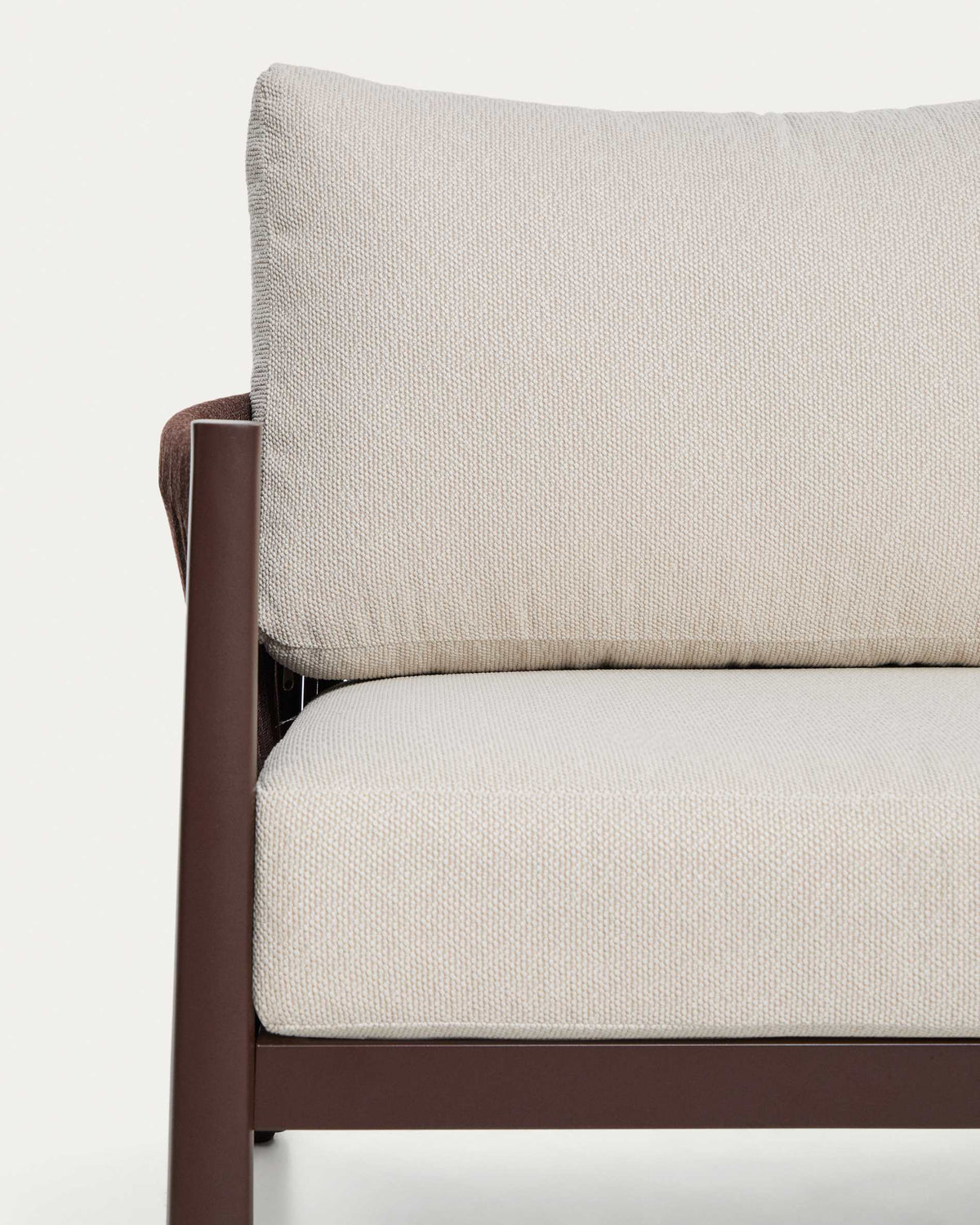 Ensemble Japandi canapé 3 places, 2 fauteuils et table basse en aluminium et corde synthétique marron - Aleria