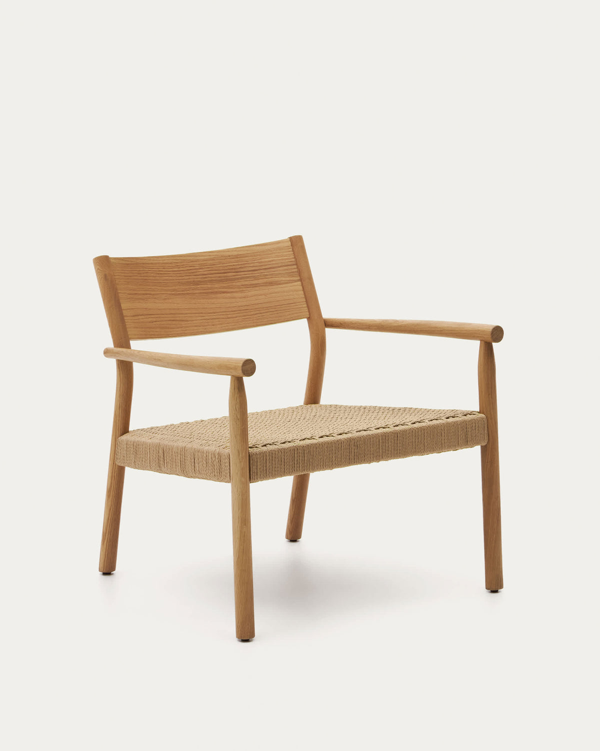 Fauteuil Japandi en bois de chêne massif avec finition naturelle et assise en corde de papier - Yalia