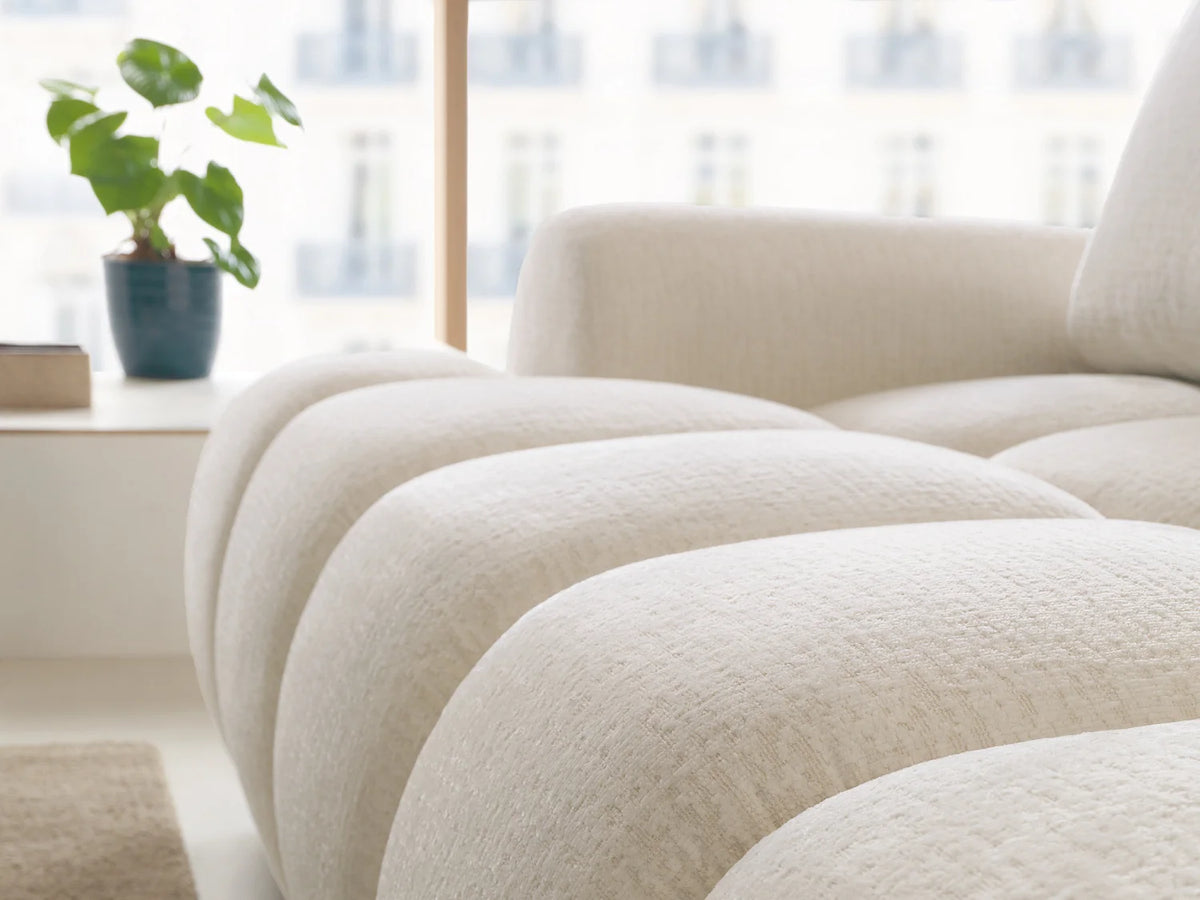 Canapé d'angle Japandi droit convertible avec coffre en tissu chenille beige 280 cm - Farneta