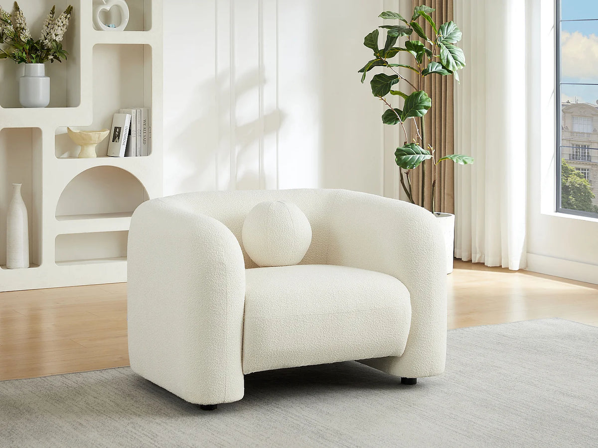 Fauteuil Japandi arrondi en tissu bouclette blanc ivoire - Ovotas