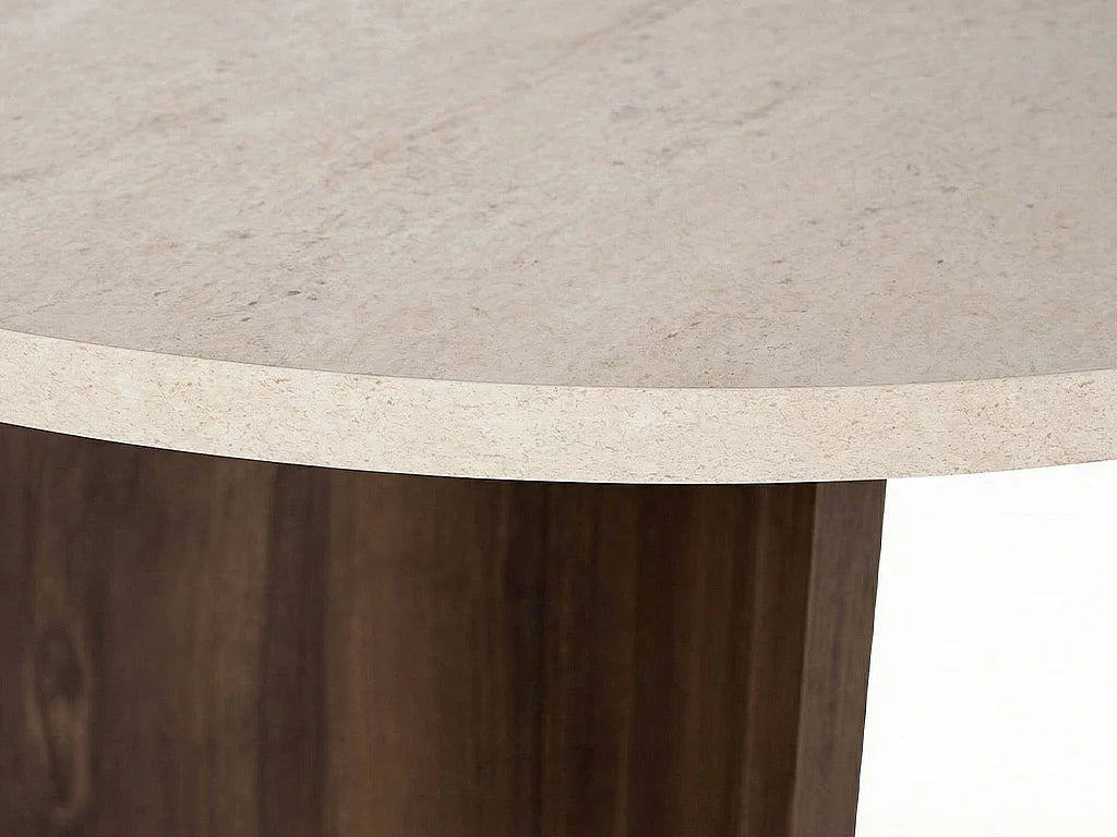 Table à manger ronde Japandi 4 personnes effet travertin beige et naturel foncé Ø 120 cm - Alveko