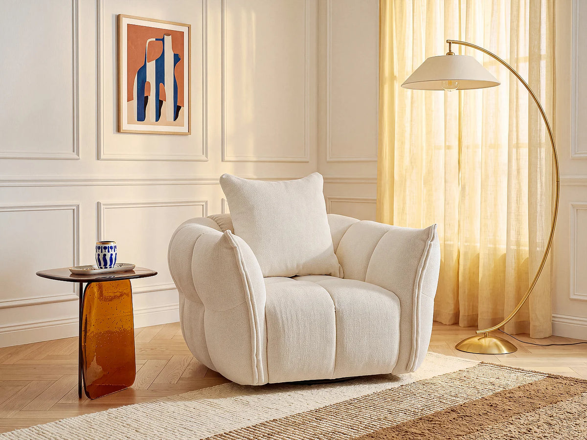 Fauteuil Japandi matelassé en tissu texturé blanc cassé - Kimaca