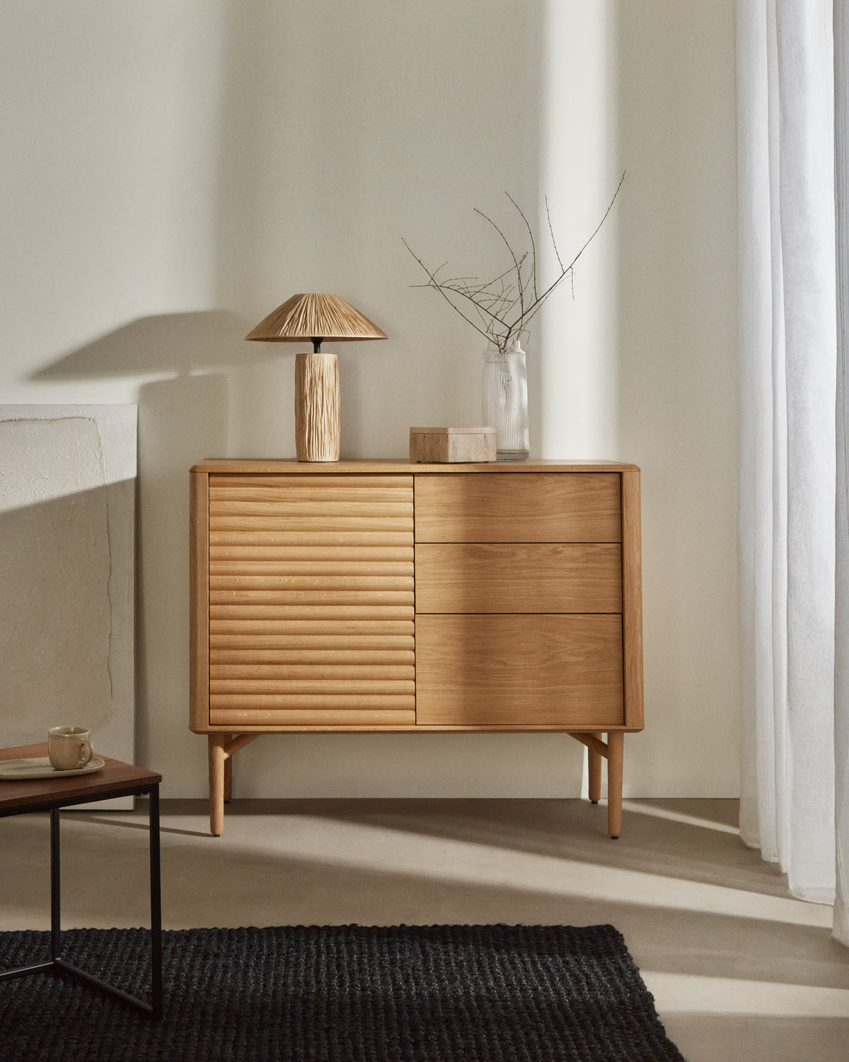 Buffet Japandi 1 porte et 3 tiroirs en bois et placage de chêne 105 x 85 cm - Lenon