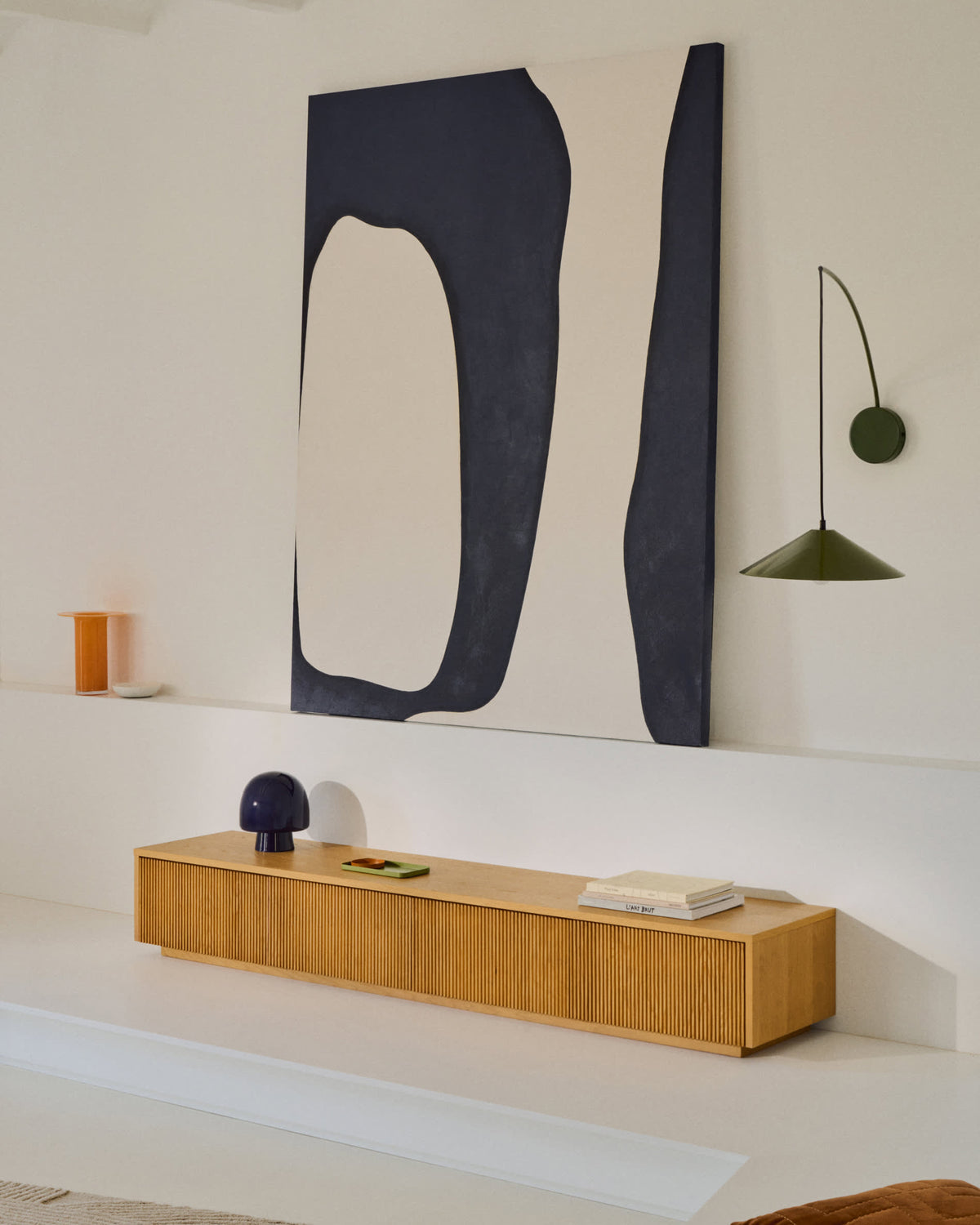Meuble TV Japandi 4 tiroirs en placage de chêne 200 x 30 cm - Helvine