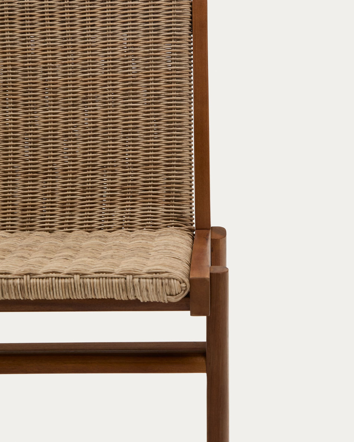 Chaise Japandi en bois d'acacia et rotin synthétique - Itani