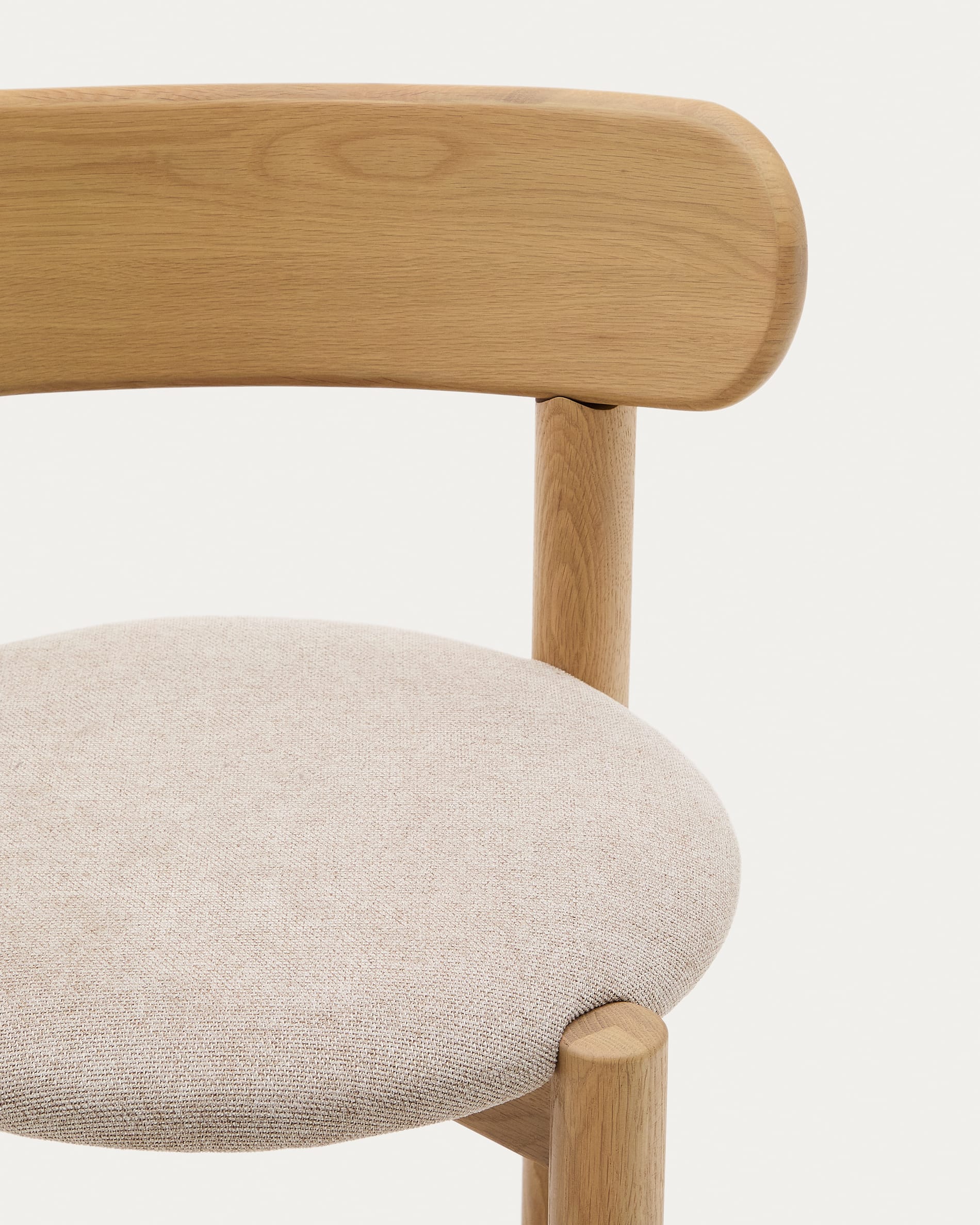Chaise Japandi en tissu chenille beige et structure en bois de chêne finition naturelle - Nebai