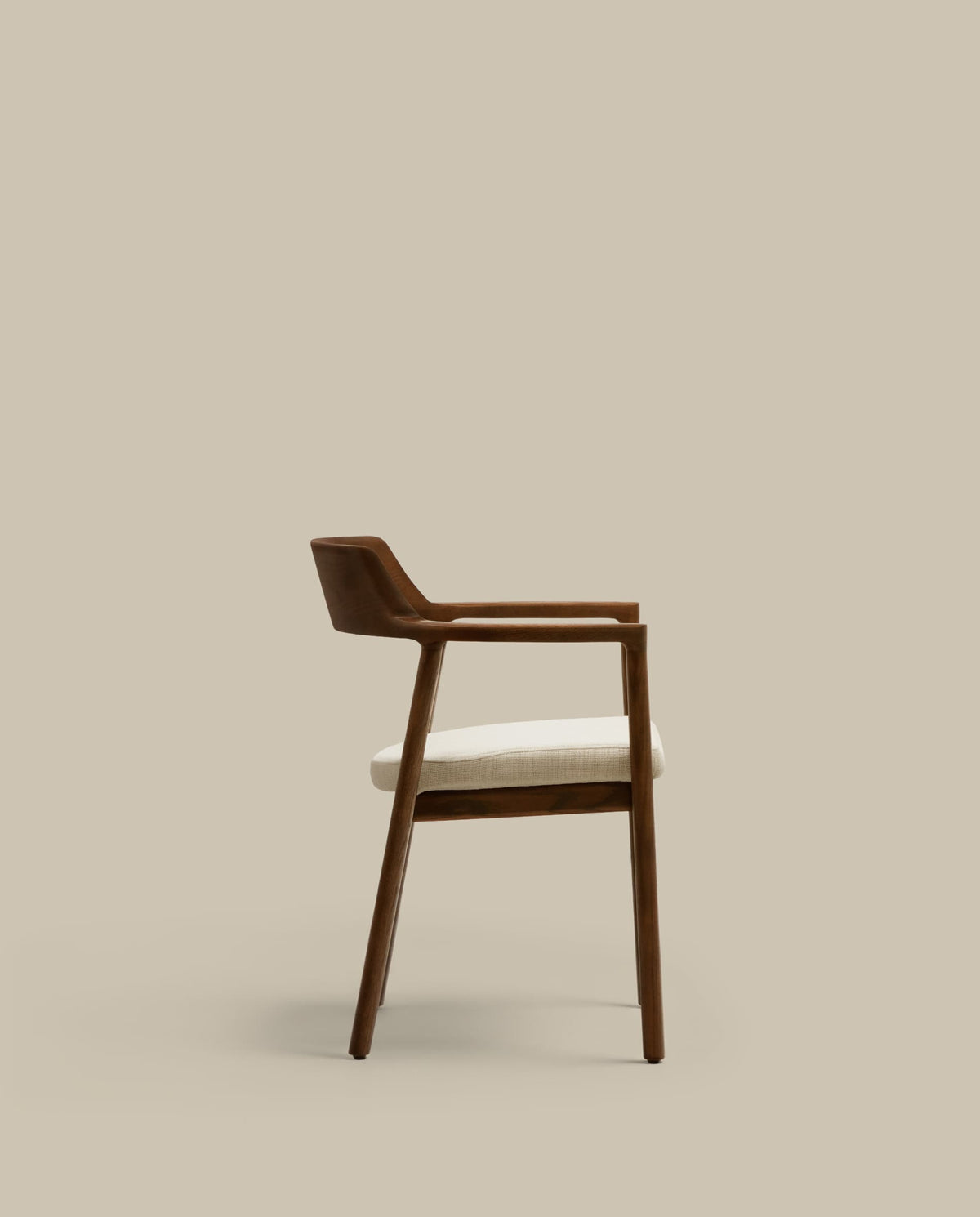 Chaise Japandi tissu chenille beige déhoussable bois de chêne finition noyer - Alocs