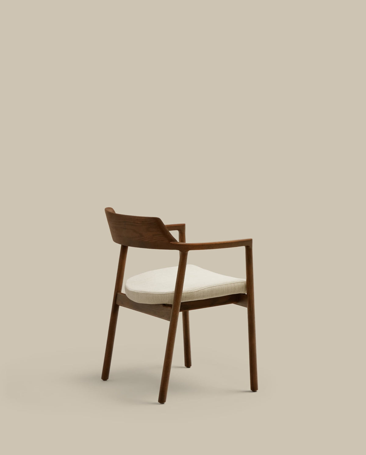 Chaise Japandi tissu chenille beige déhoussable bois de chêne finition noyer - Alocs