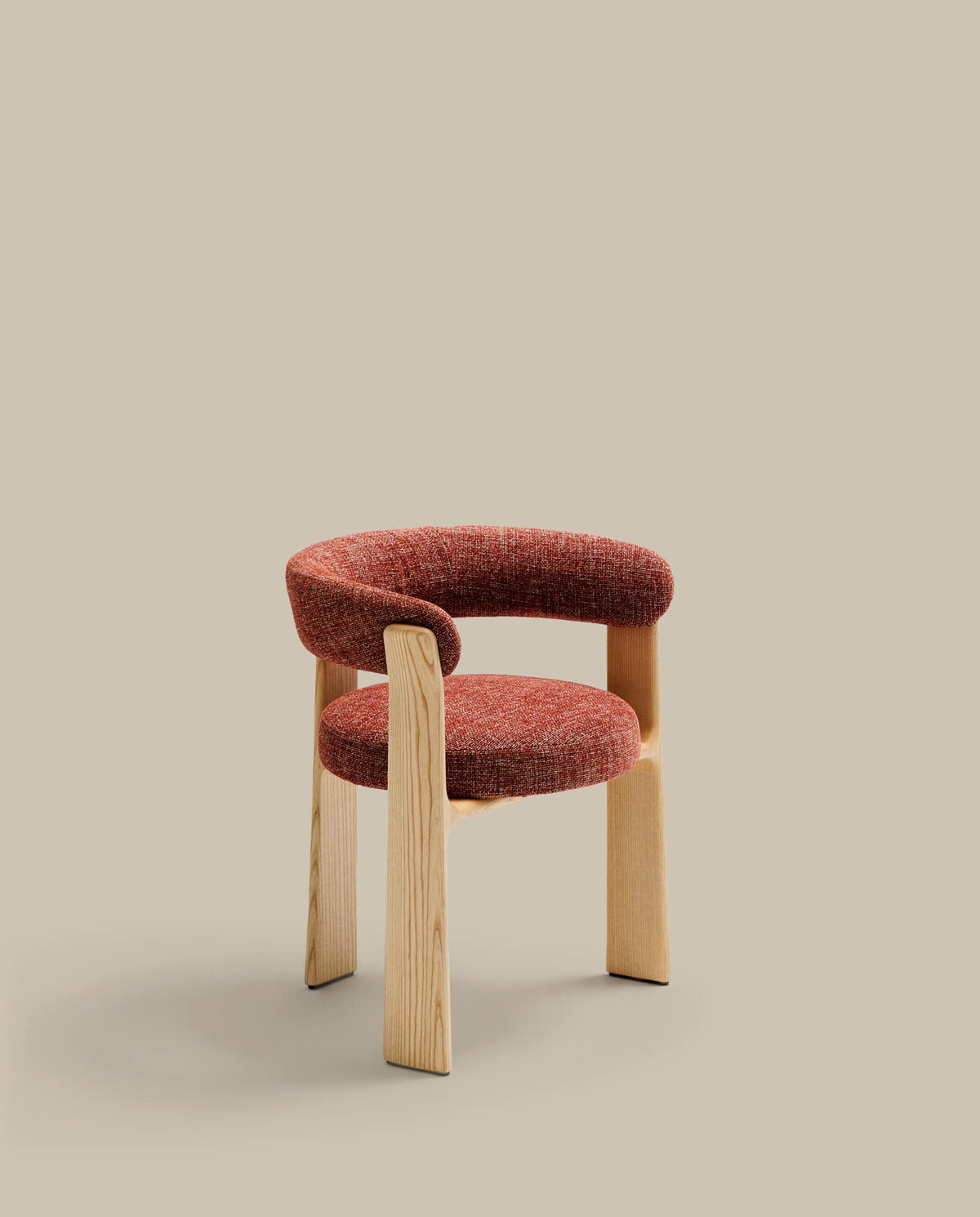 Chaise Japandi à 3 pieds en chenille terracotta et bois de frêne finition ton naturel - Granite