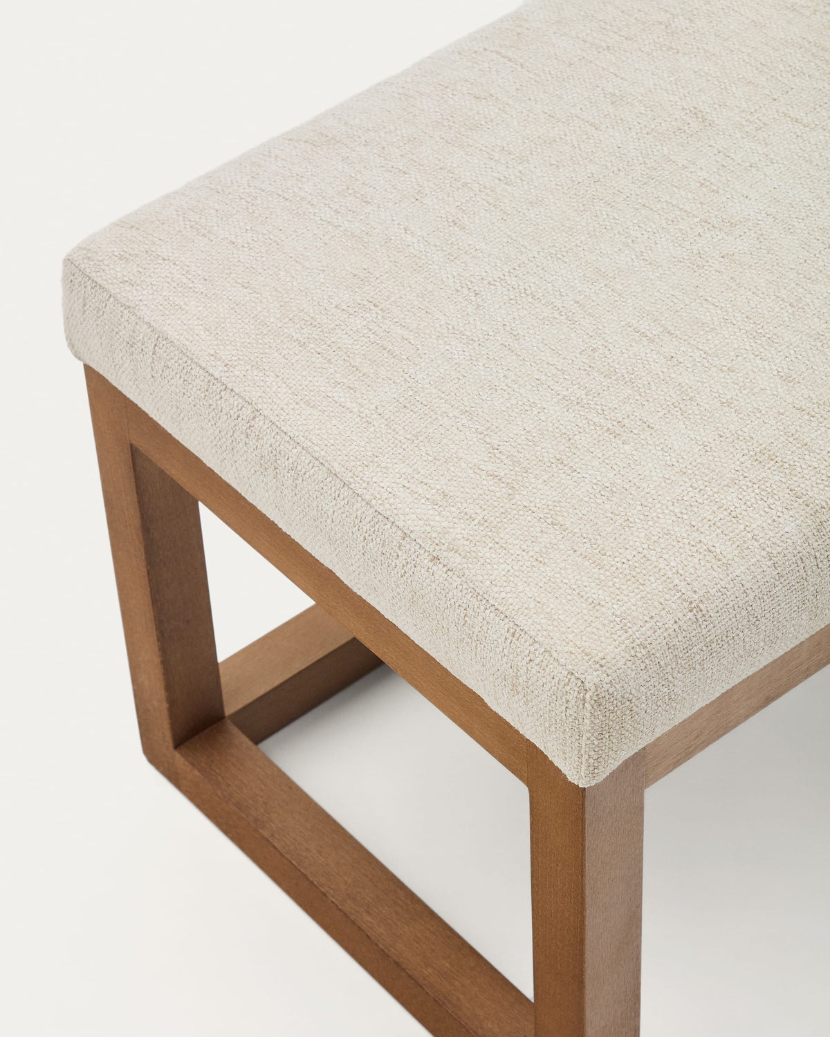Banquette Japandi en chenille beige et bois de hêtre finition ton noyer 128 cm - Loya