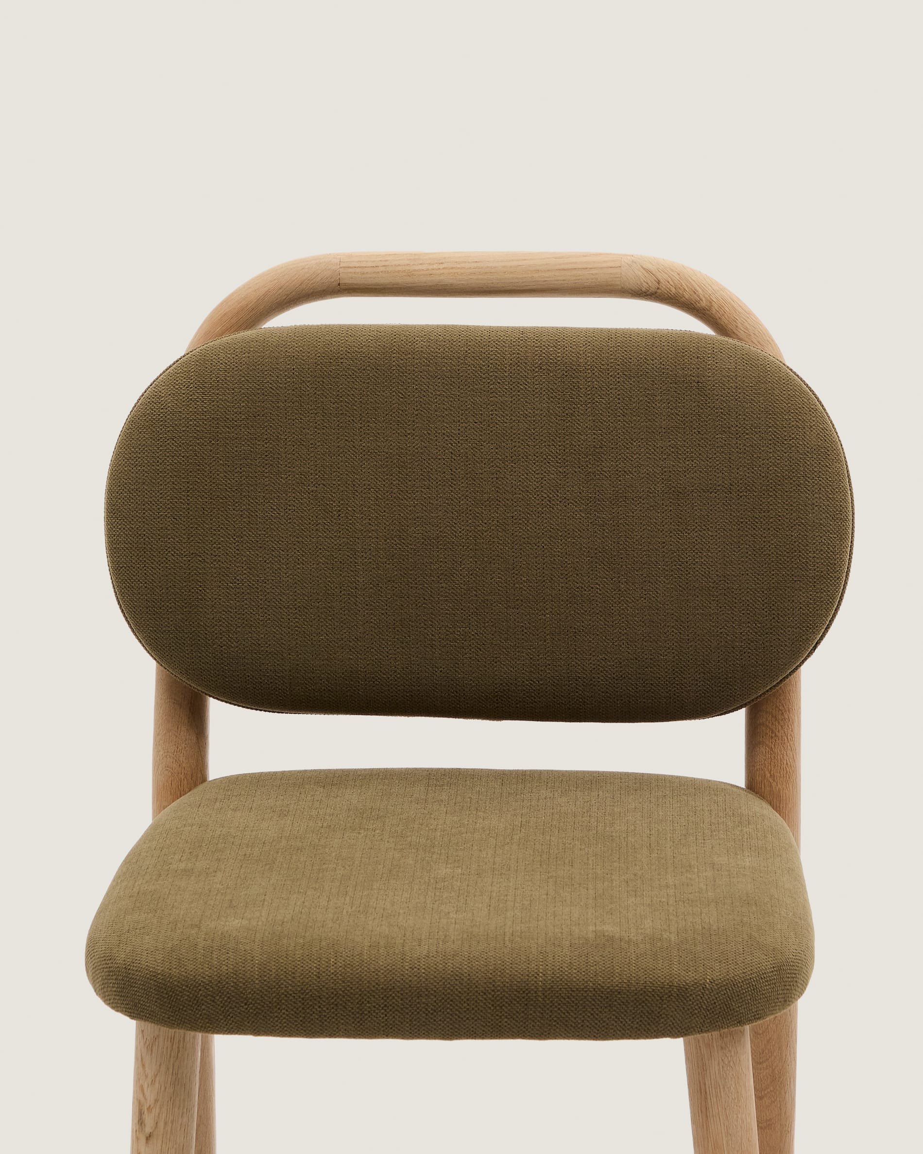 Tabouret Japandi en chenille verte et bois de chêne 65 cm - Helda