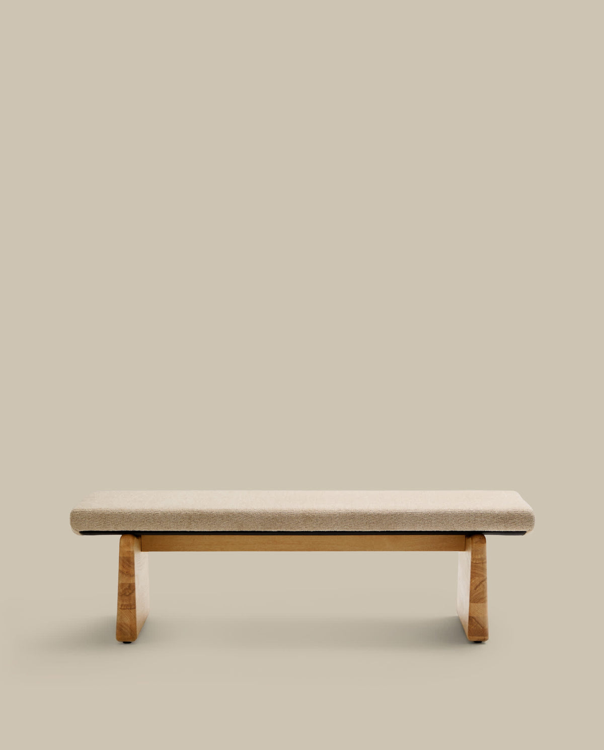 Banc Japandi en chenille beige et bois de frêne finition naturelle 150 cm - Topaz