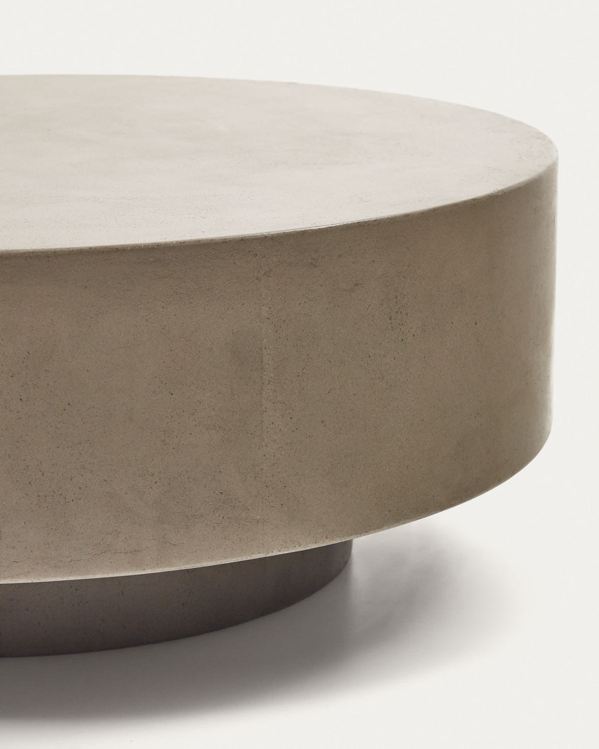Table basse ronde Japandi en ciment Ø 80 cm - Garbet