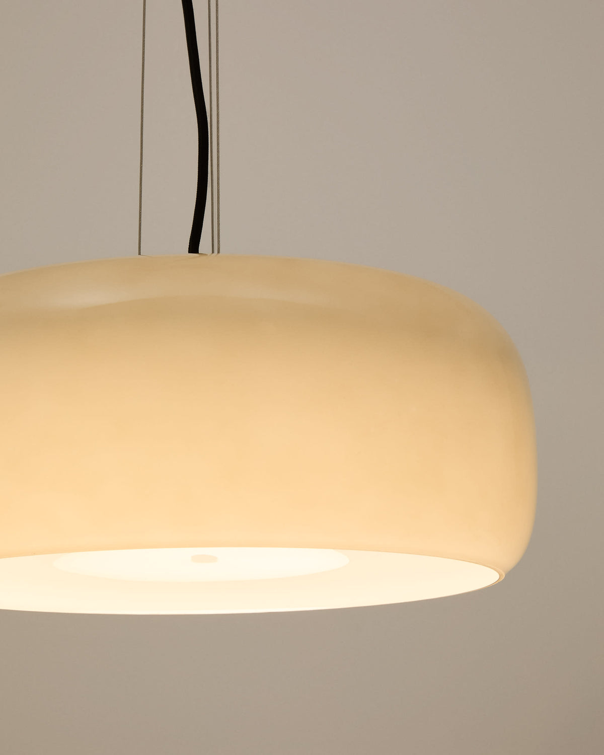 Plafonnier Japandi en verre gris clair Ø 38 cm - Reig