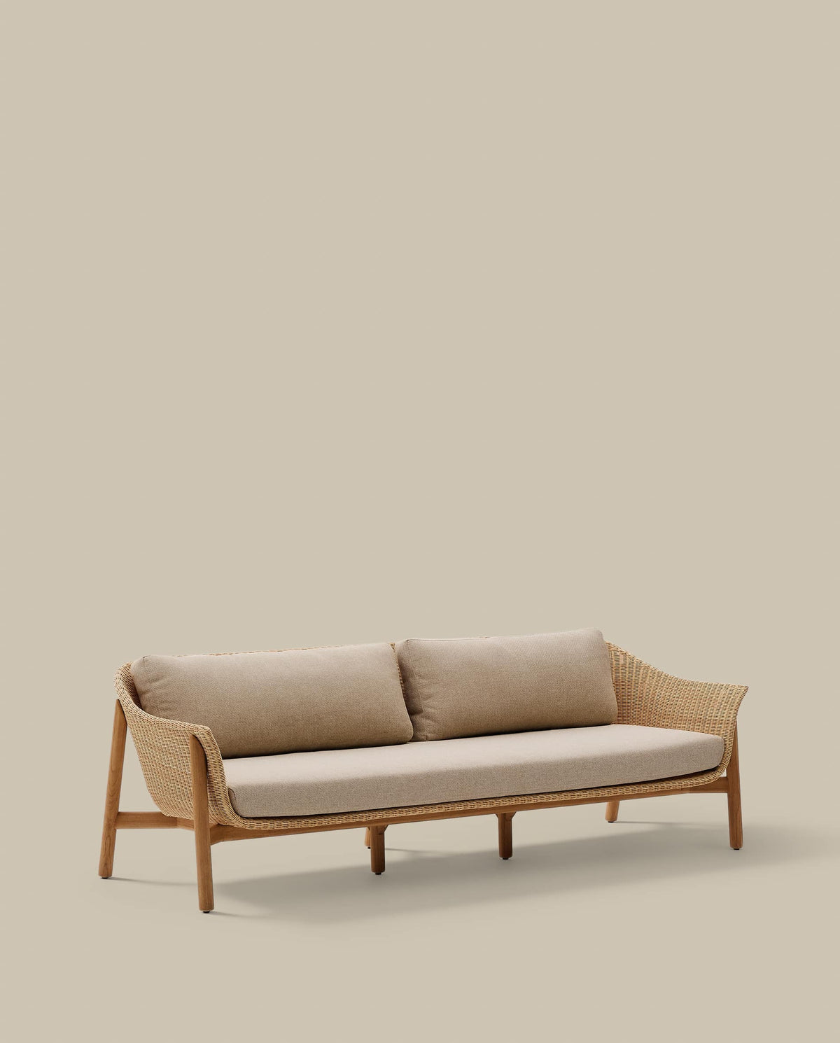 Canapé Japandi 3 places en bois de teck et rotin synthétique 223 cm - Galea