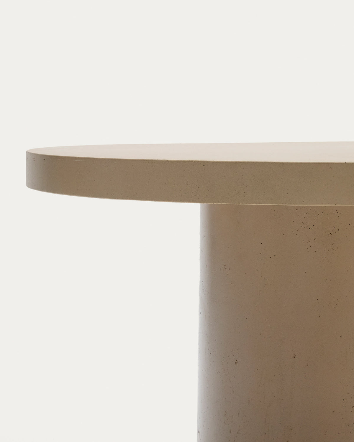 Table ronde Japandi en ciment beige Ø 120 cm - Aiguablava