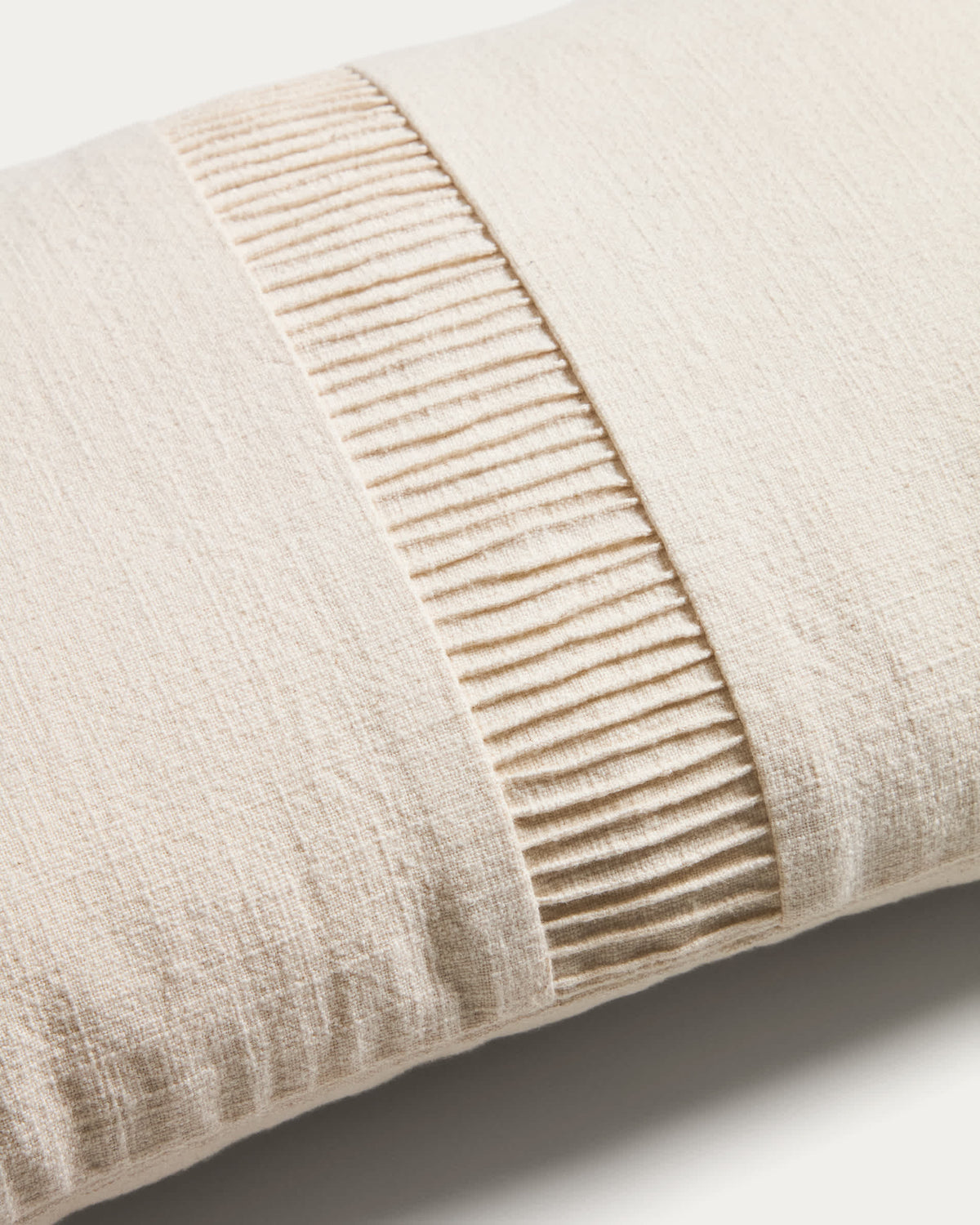 Housse de coussin Japandi en coton avec détail plissé écru 30 x 50 cm - Luadia