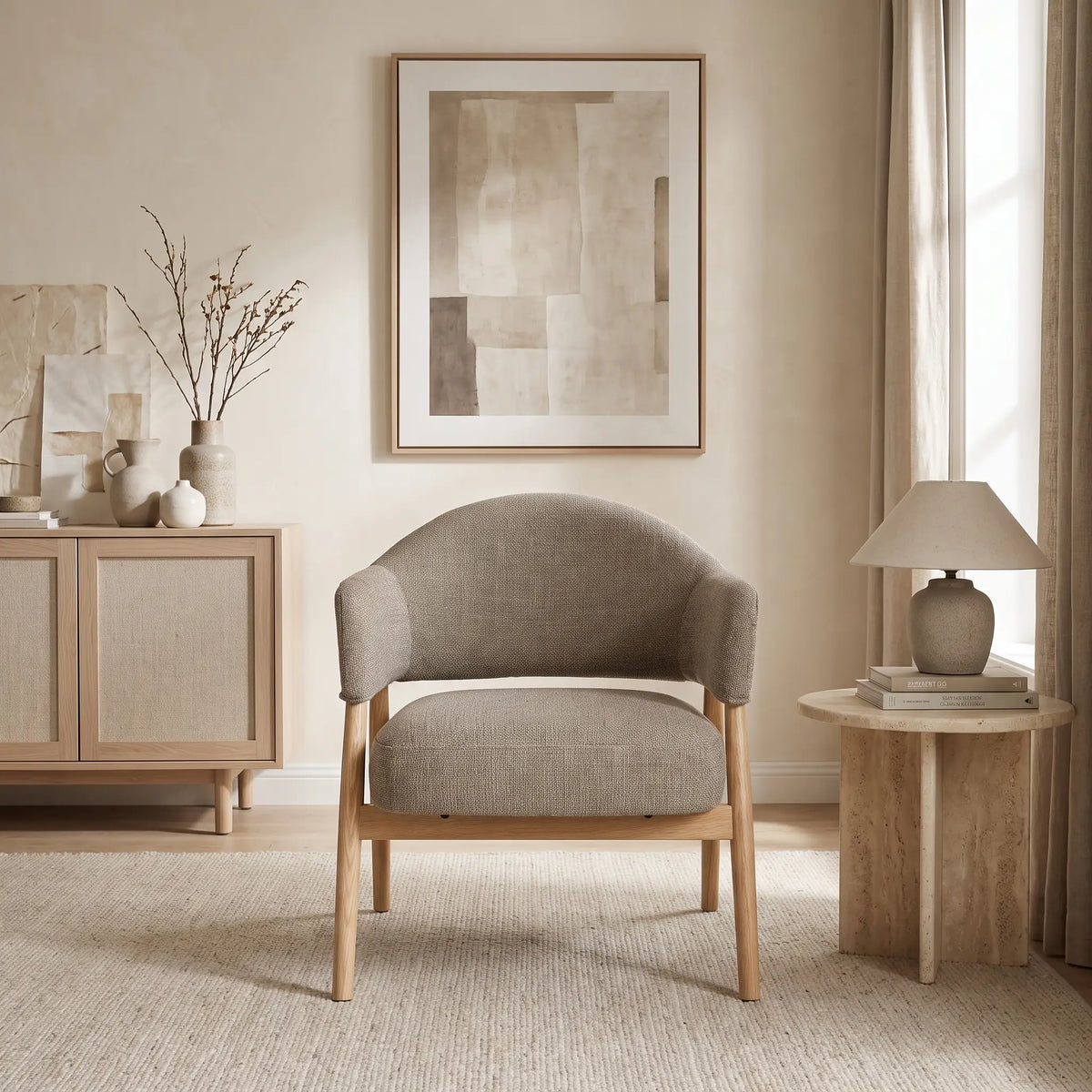 Fauteuil Japandi lounge relax en tissu taupe et chêne massif - Indy