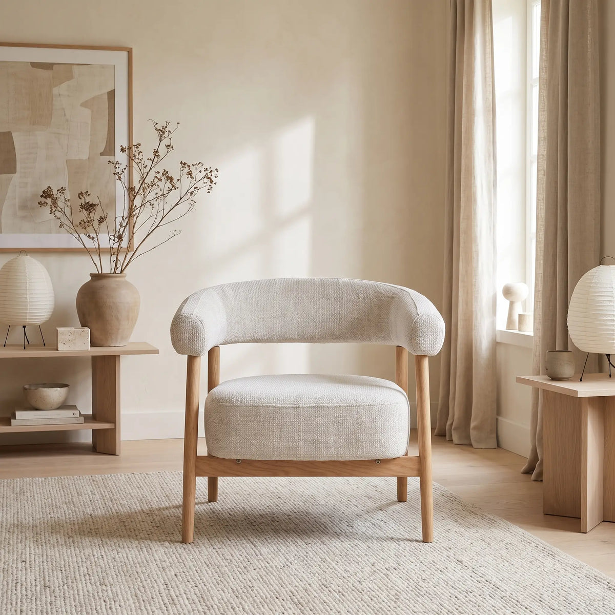 Fauteuil Japandi en bois de chêne et tissu chenille blanc