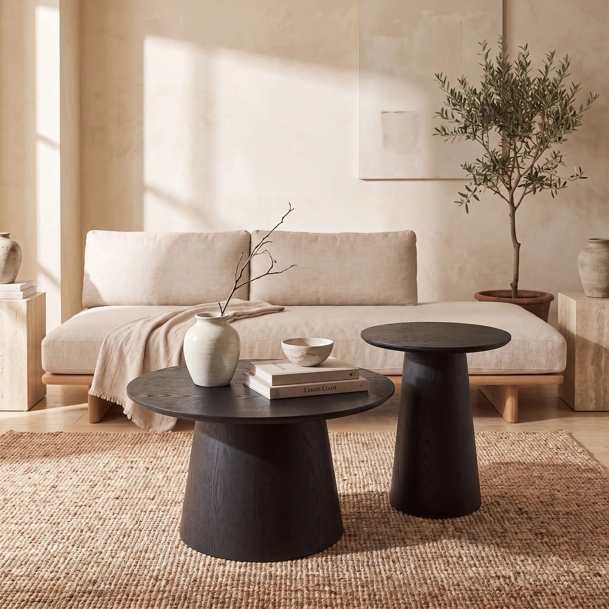 Tables basses gigognes Japandi rondes en placage chêne noir Ø 70 cm - Piari